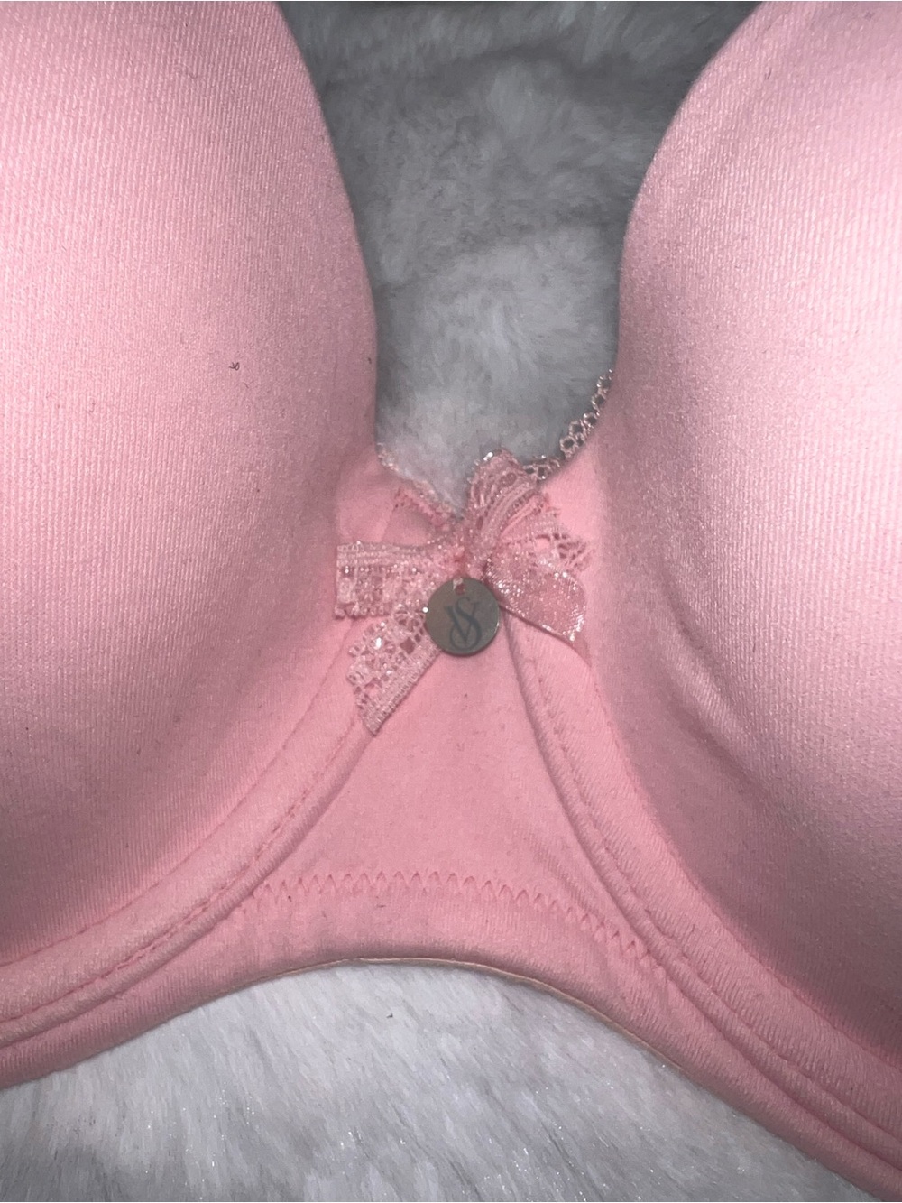 Victoria's Secret Light Pink Lace Bow Padded Bra with Charm